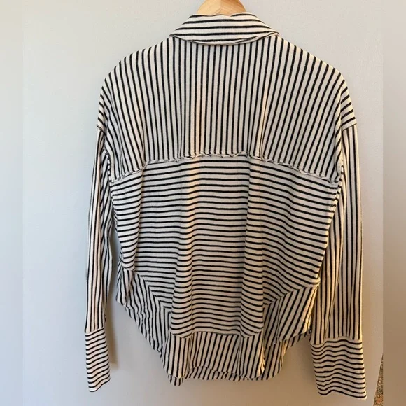 Pilcro Spliced Henley Top, ivory/black stripe, size medium - Picture 6 of 6